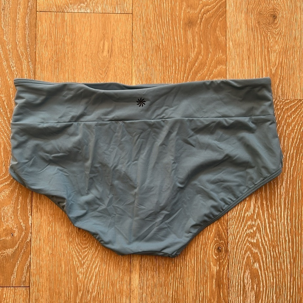NWOT Athleta Essential Swim Boy Short Size Large - Picture 7 of 8
